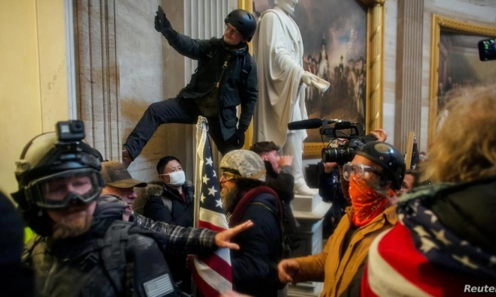 Πρόβλεψη Netflix: Ανατριχιάζει το σενάριο με την εισβολή στο Καπιτώλιο